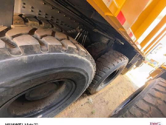 徐工XDM70T三橋剛性礦車