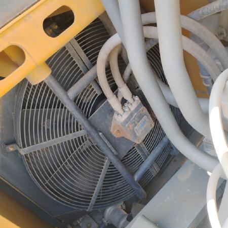 徐工XE700D履带式挖掘机