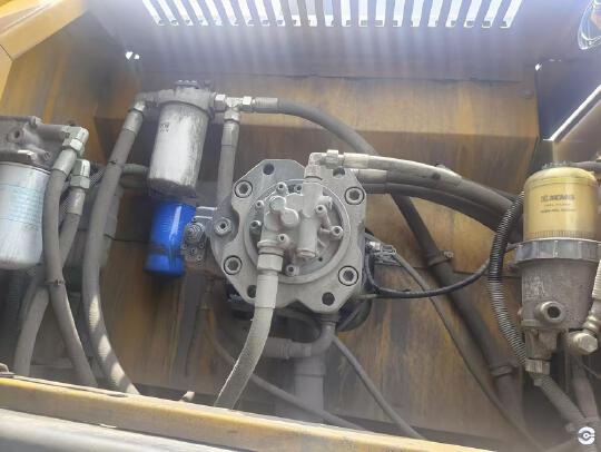 徐工XE370D履帶式挖掘機(jī)