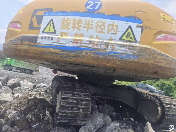 徐工XE370D履帶式挖掘機(jī)