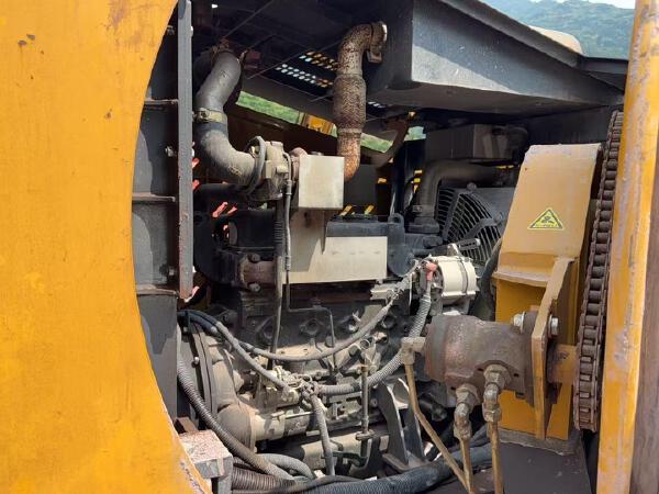 徐工CYTJ45鑿巖挖掘機(jī)