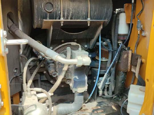 徐工XE75GA履帶式挖掘機