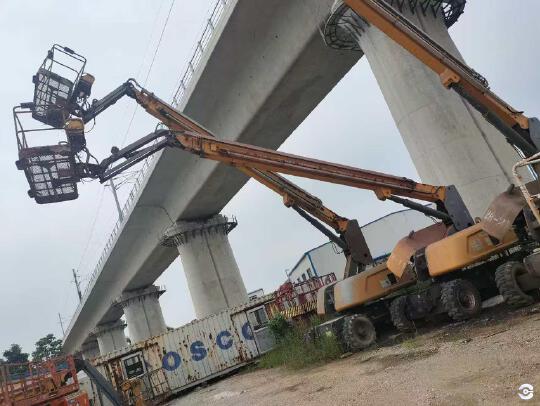 徐工GTBZ26S直臂式高空作業(yè)車