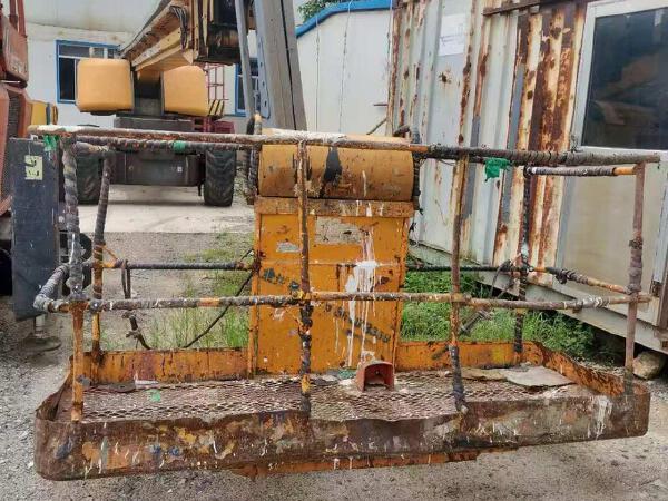 徐工GTBZ42S直臂式高空作業車