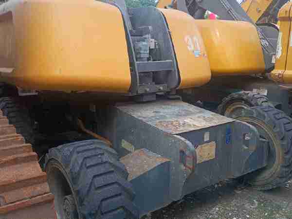 徐工GTBZ22S直臂式高空作業(yè)平臺