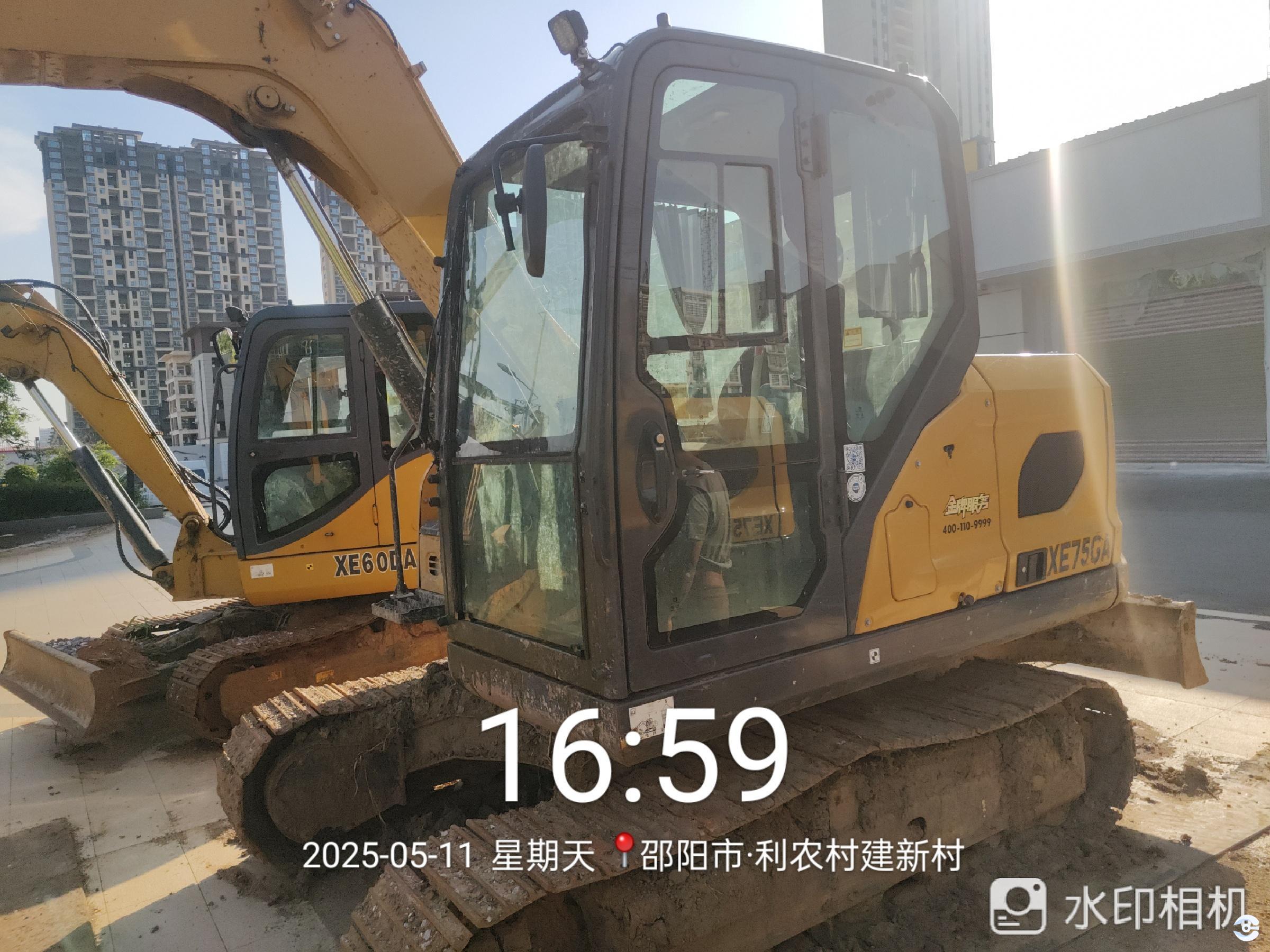 徐工XE75GA履帶式挖掘機
