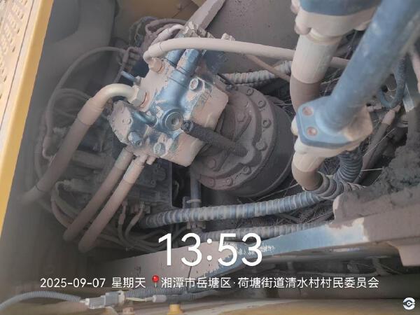 徐工XE215DA履帶式挖掘機
