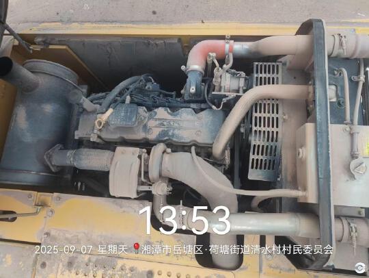 徐工XE215DA履帶式挖掘機