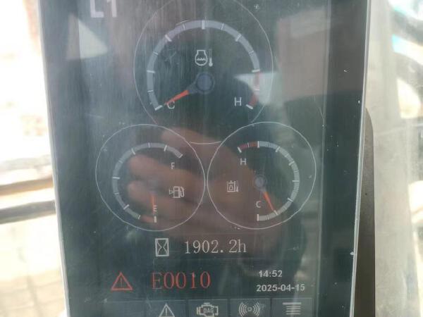 徐工XE400DK履帶式挖掘機(jī)
