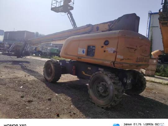 徐工GTBZ26S直臂式高空作業車