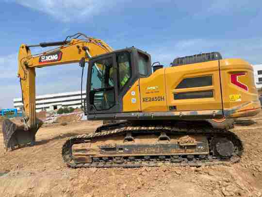 徐工XE245GH履帶式挖掘機