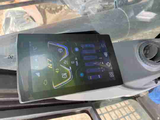 徐工XE245GH履帶式挖掘機