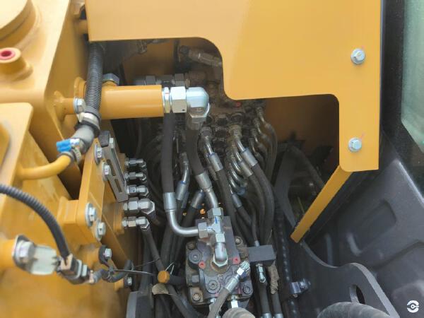 徐工XE75GA履帶式挖掘機