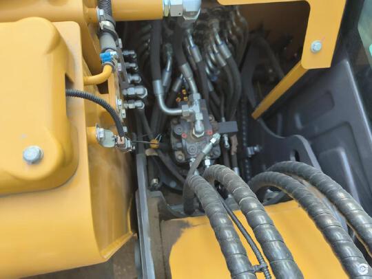 徐工XE75GA履帶式挖掘機