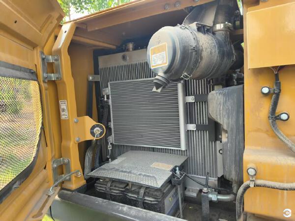 徐工XE75GA履帶式挖掘機