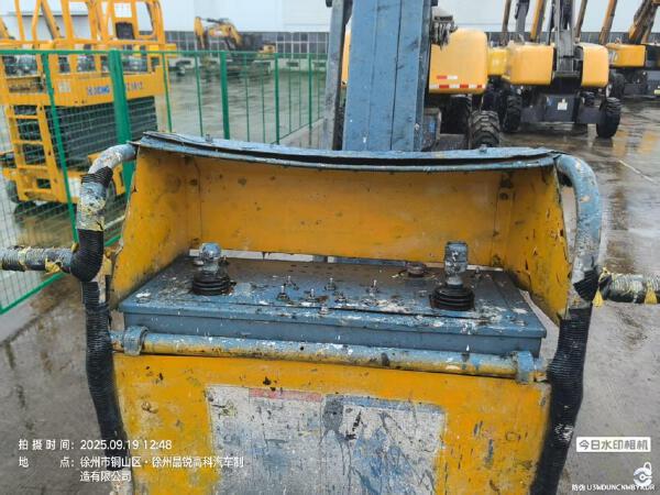 徐工GTBZ26S直臂式高空作業車