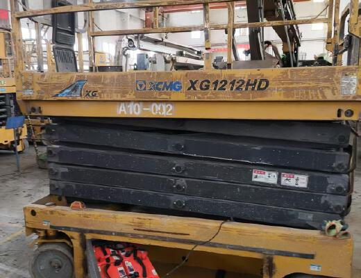 徐工XG1212HD剪叉式高空作业平台