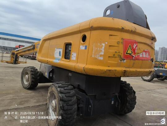 徐工GTBZ32S直臂式高空作業(yè)車