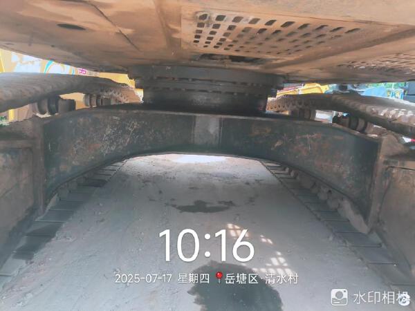 徐工XE305D履帶式挖掘機(jī)