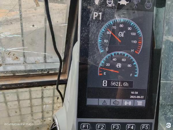 徐工XE380DK履帶式挖掘機