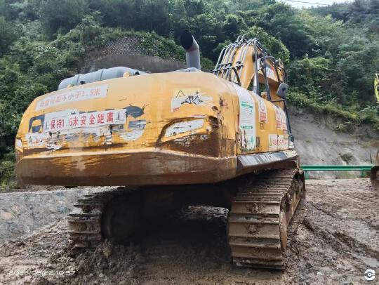 徐工XE380DK履帶式挖掘機