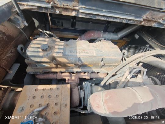 徐工XE550DK履帶式挖掘機