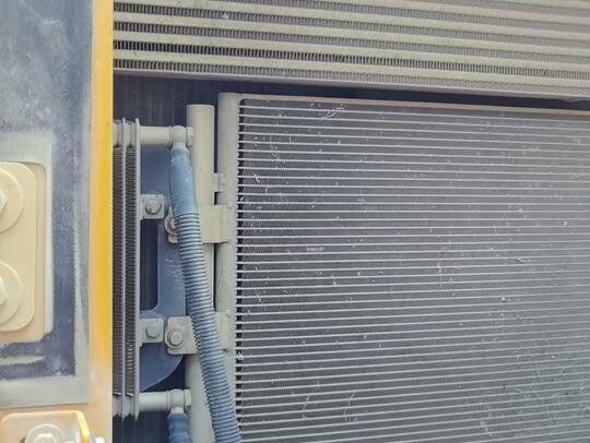 徐工XE215DA履帶式挖掘機