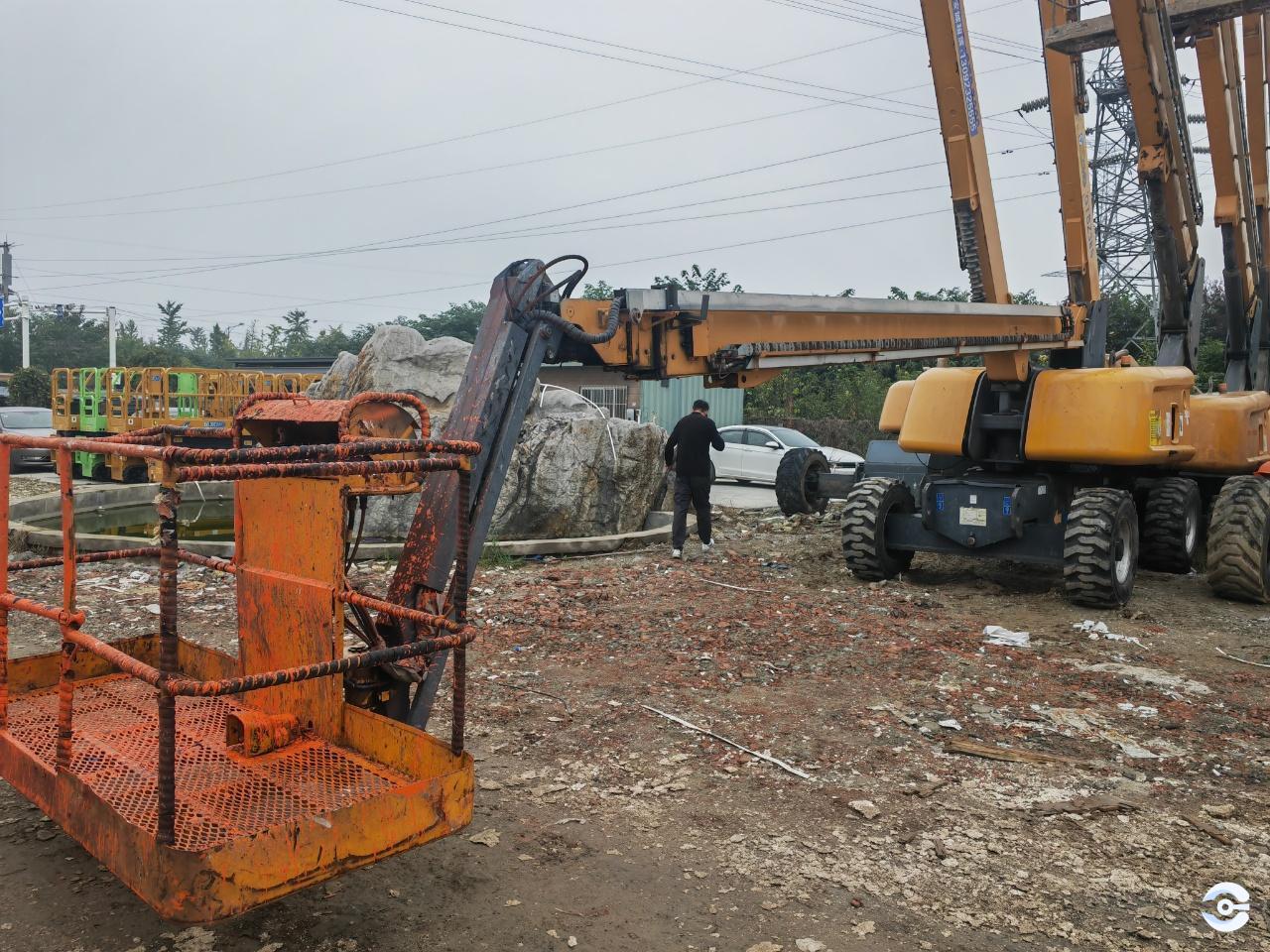 徐工GTBZ26S直臂式高空作業車