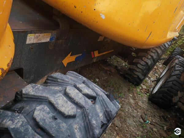徐工GTBZ26S直臂式高空作業車